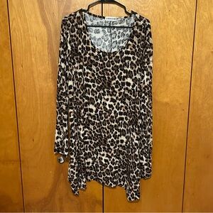 LARACE Leopard Print Long Sleeve Scoop Neck Tunic - Brown/Black